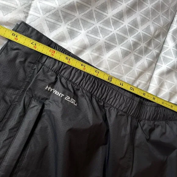 The North Face HyVent 2.5L Waterproof Rain/Snow Pants – Mens XL/Regular in Black - Picture 11 of 11